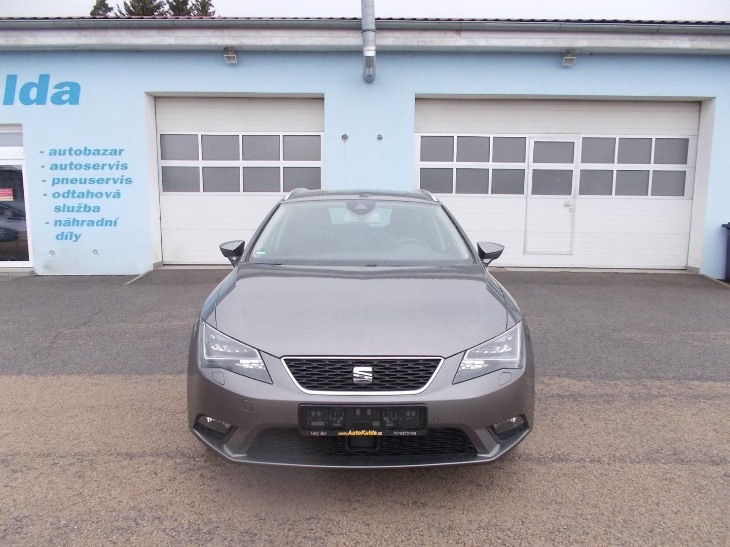 Seat Leon, ST 2,0TDi ,110kW, LED, kůže - fotka 2