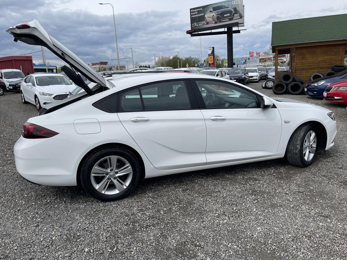 Opel Insignia, 2.0CDTi 125kW AT-NEHAV-DPH-ČR! - fotka 5