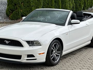 3.7L Convertible Nebourany