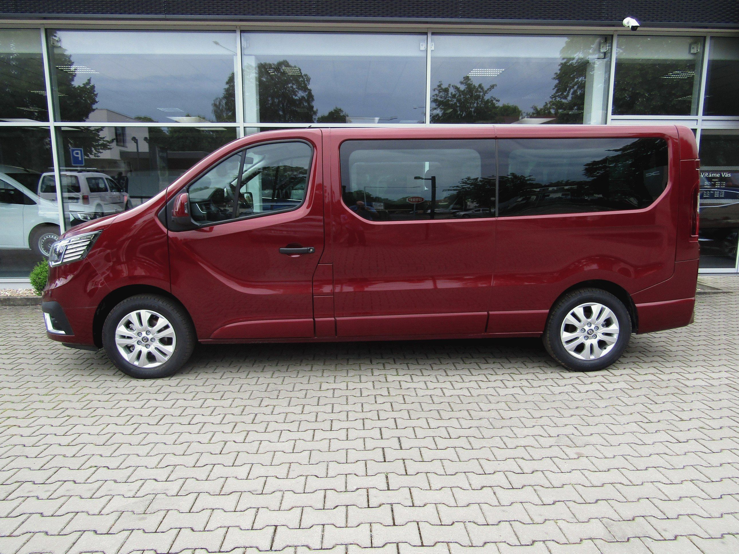 Renault Trafic, Blue dCi 150k Cool L2 - fotka 4