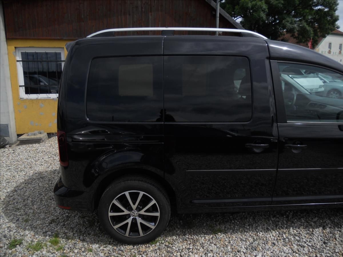 Volkswagen Caddy, 1,4 TSI 92kW Beach - fotka 5