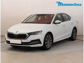 Škoda Octavia, 1.5 TSI, ČR, TOP STAV!