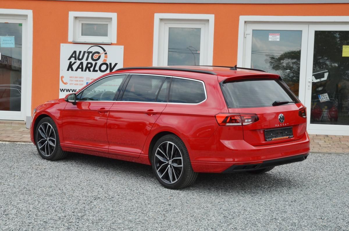 Volkswagen Passat, 2.0 TDi DSG / 77.300km / 1.MAJ - fotka 4