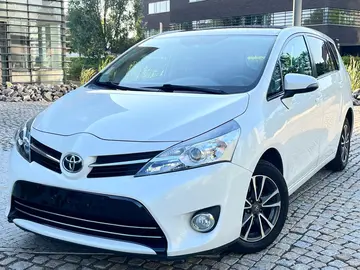 Toyota Verso, 1.6i 97kW KAMERA VÝHŘEV NAVIGA