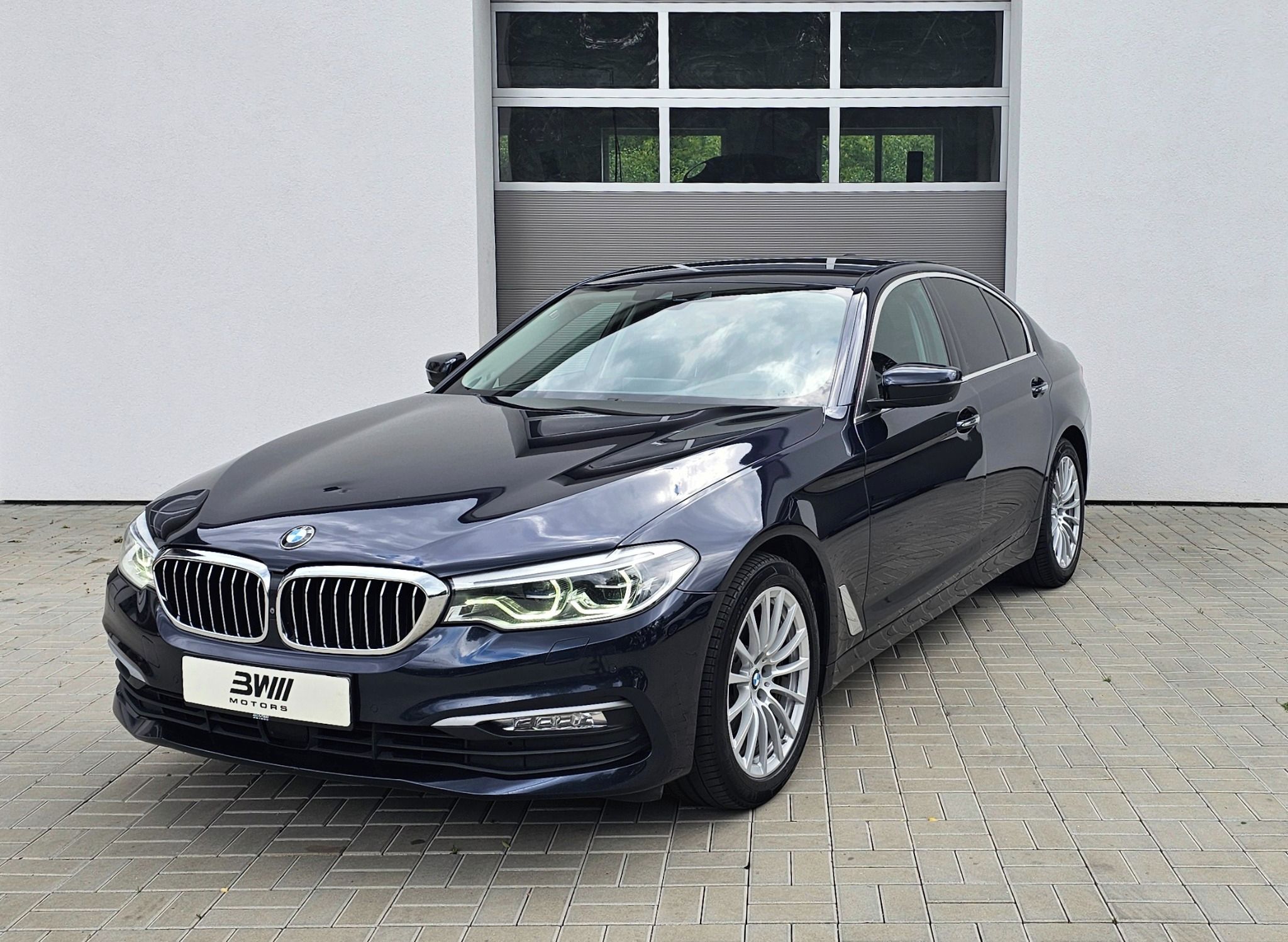BMW Řada 5, 520d