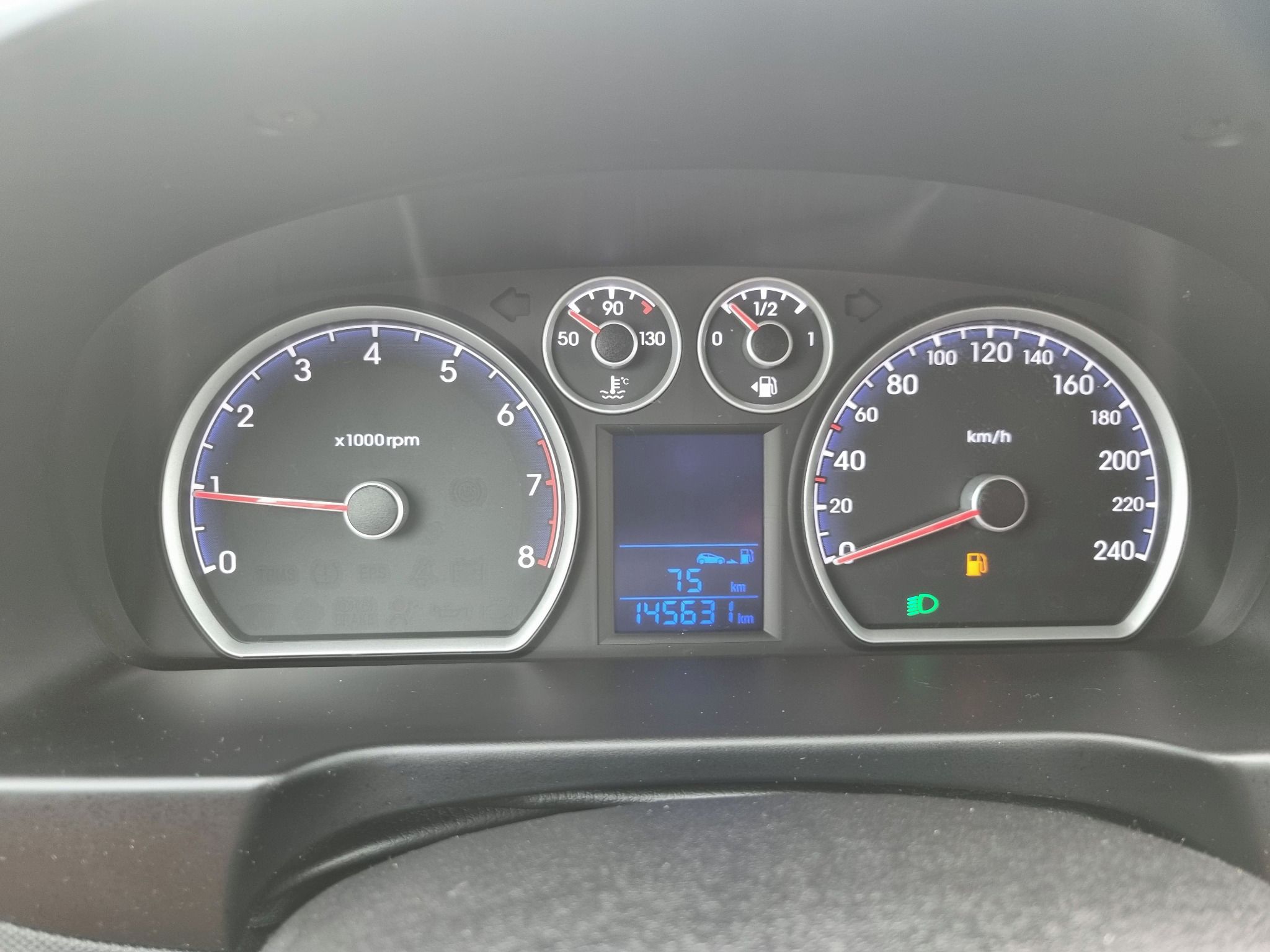 Hyundai i30, 1.4 80KW Klima - fotka 5