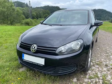Volkswagen Golf, 1,4i (59kW), Klima, tažné,