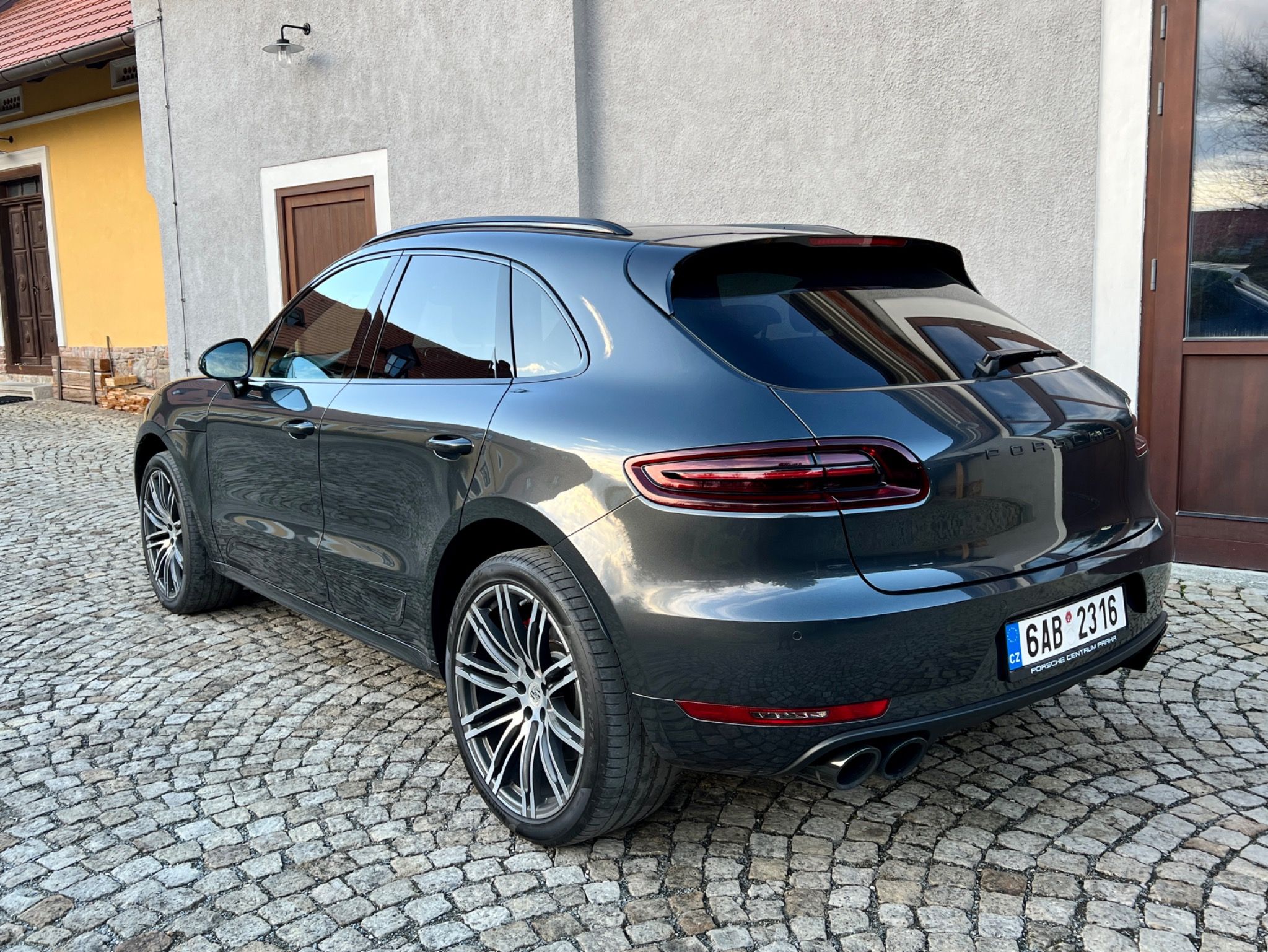 Porsche Macan, Turbo Performance | 3.6 Litru - fotka 4