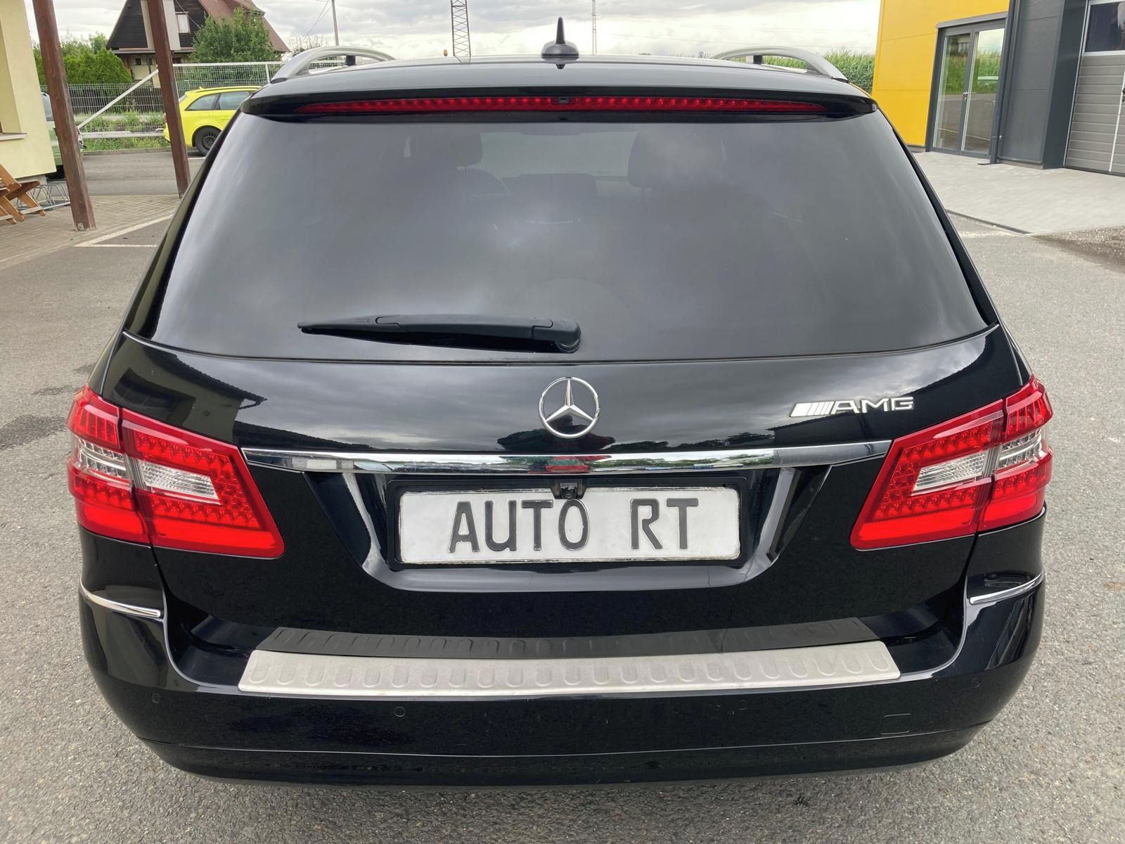 Mercedes-Benz Třídy E, 220 CDI,125kw,AMG - fotka 5