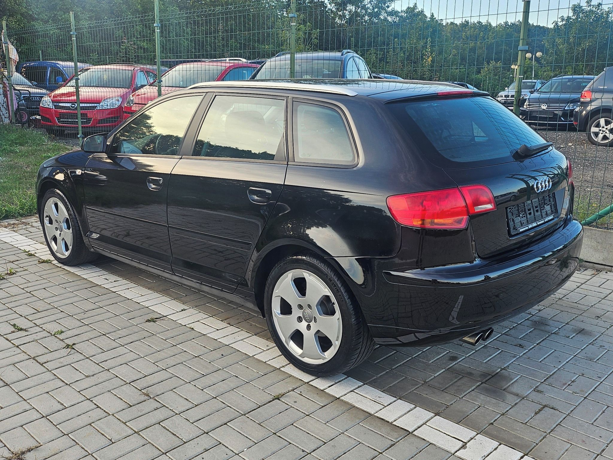 Audi A3, SPORTBACK 1.4 TSI  92kw - fotka 4