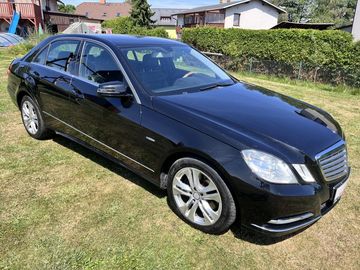 3.0CDI V6 170KW,ELEGANCE,2xALU