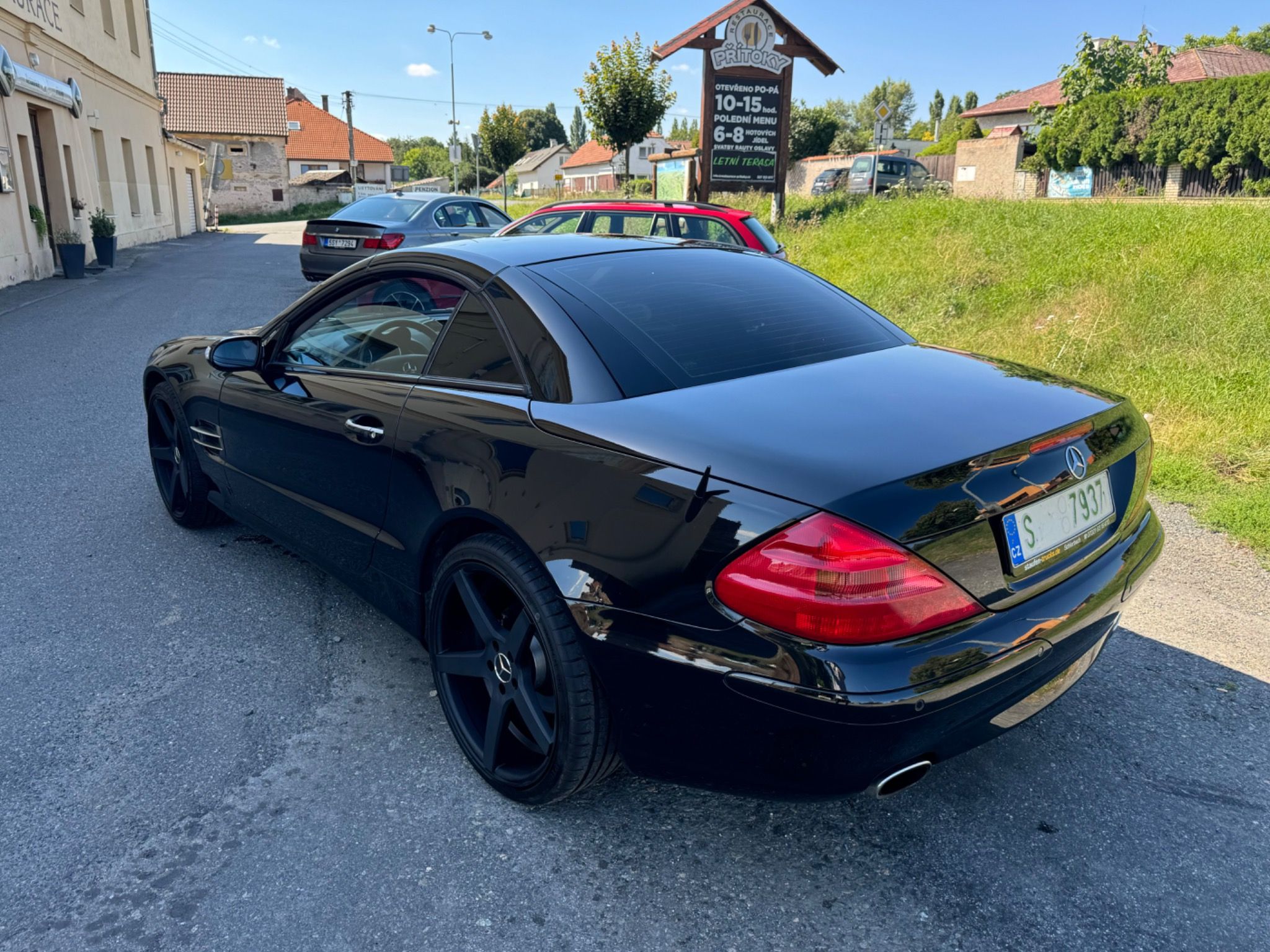 Mercedes-Benz SL, 500 225kW Black.TOP - fotka 5
