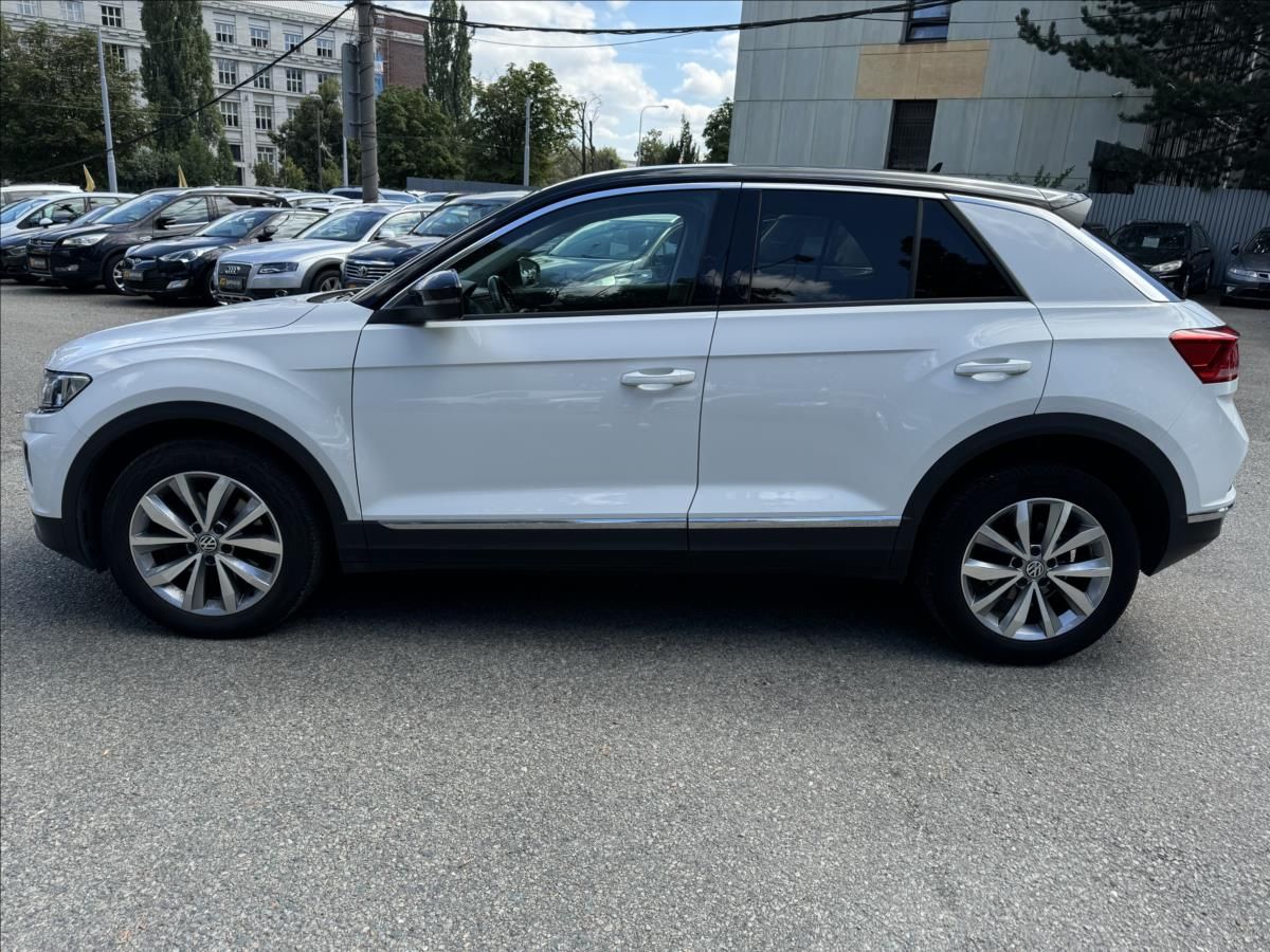Volkswagen T-Roc, 2,0 110kw+ 4MOTION+LED.! - fotka 5