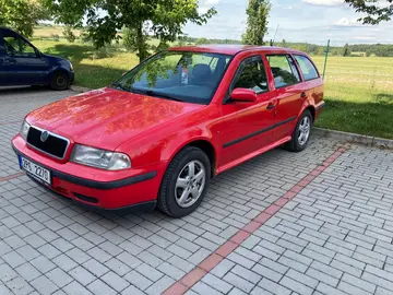 Škoda Octavia, 1.6 benzín