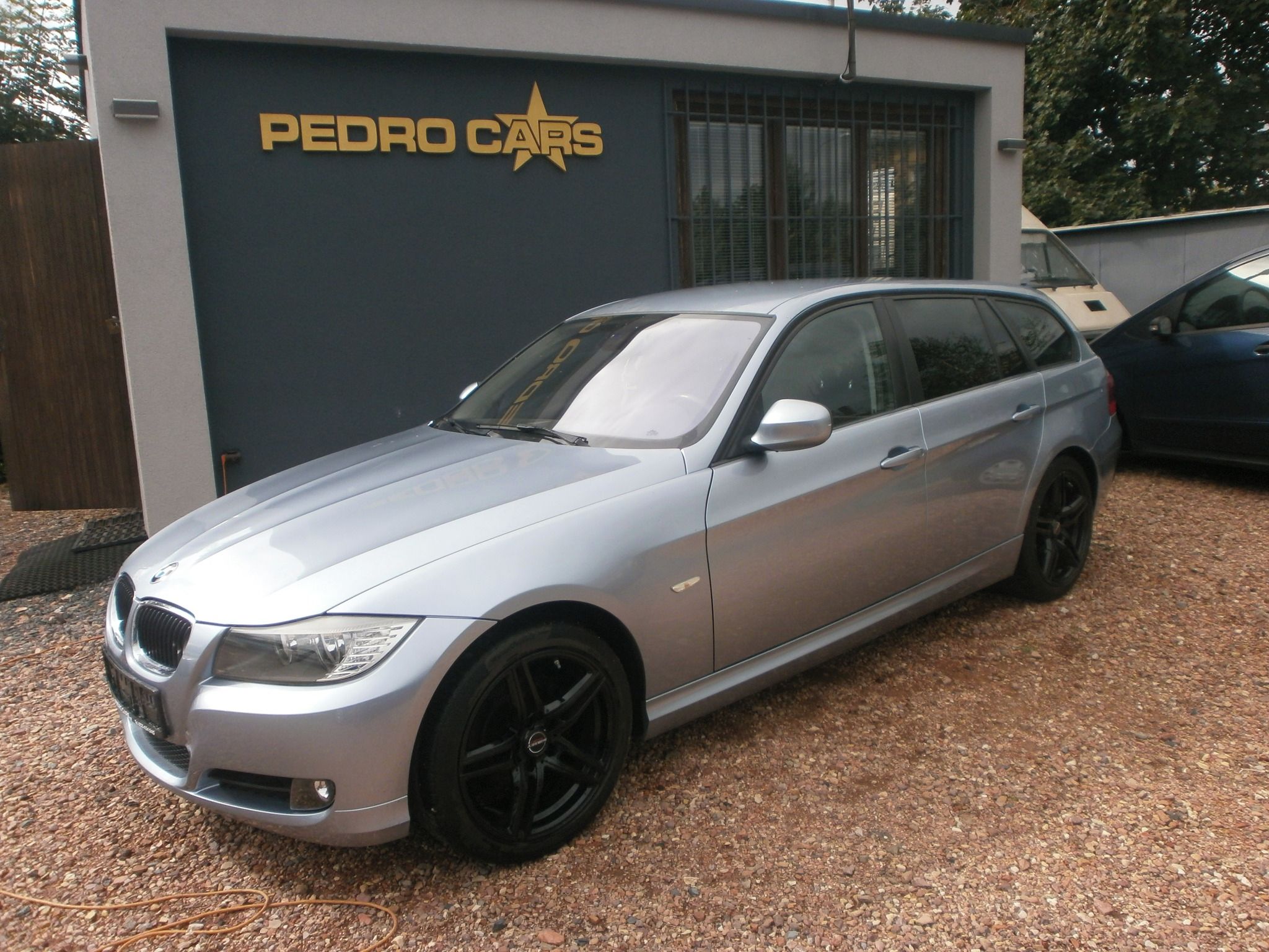 BMW Řada 3, 318i-klima!servisní kniha! - fotka 2