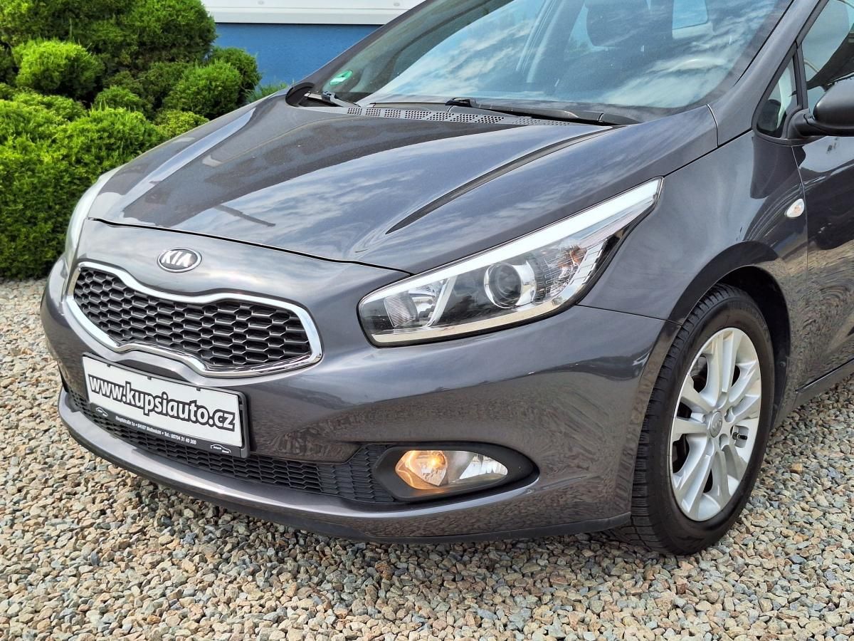 Kia Cee´d, 1,6CRDi 1. majitel, SERVISKA - fotka 3