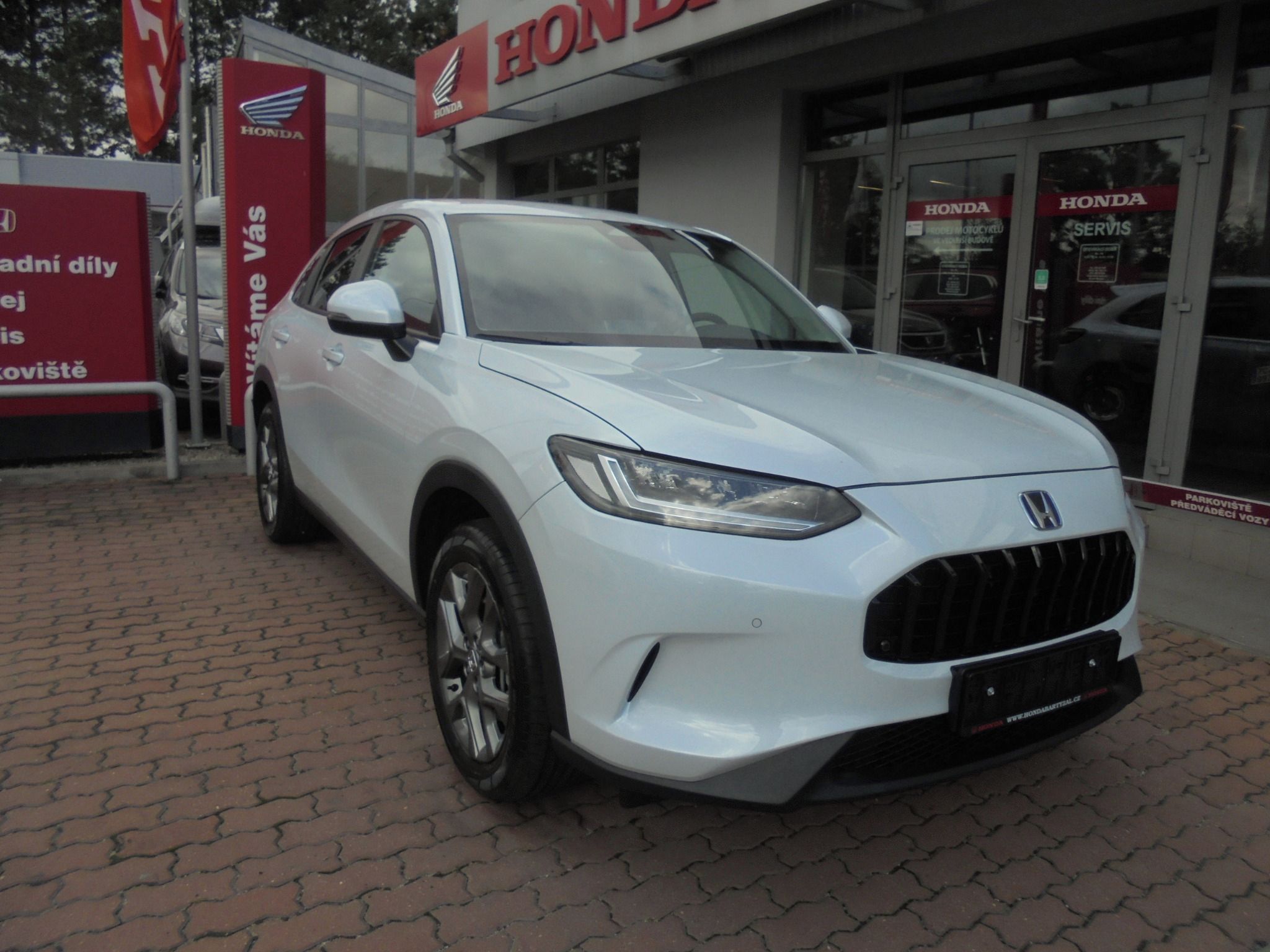Honda ZR-V, 2.0e:HEV ELEGANCE PLUS 2026 - fotka 6
