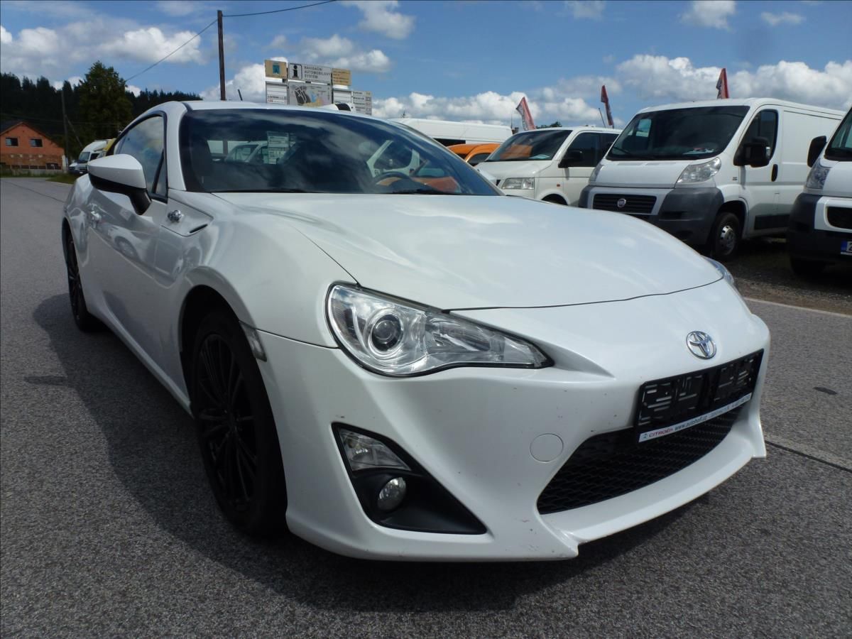 Toyota GT86, 2,0 16V BOXER Málo KM!!!  SCIO - fotka 4