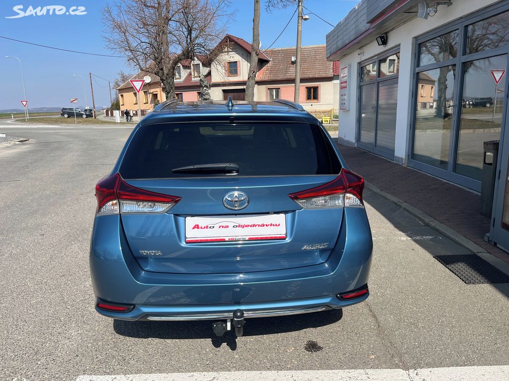 Toyota Auris, fotka 5
