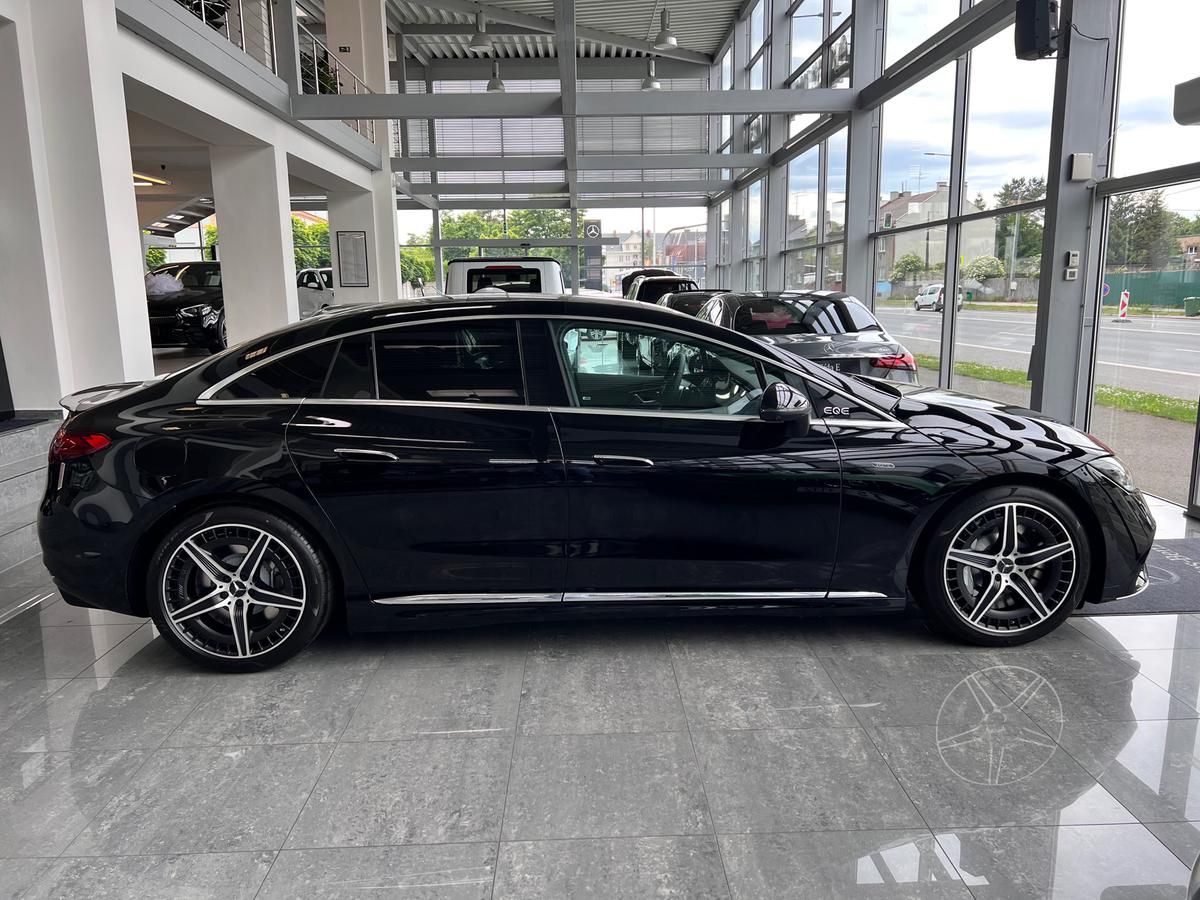Mercedes-Benz EQE, Mercedes-AMG 43 4MATIC demo - fotka 3