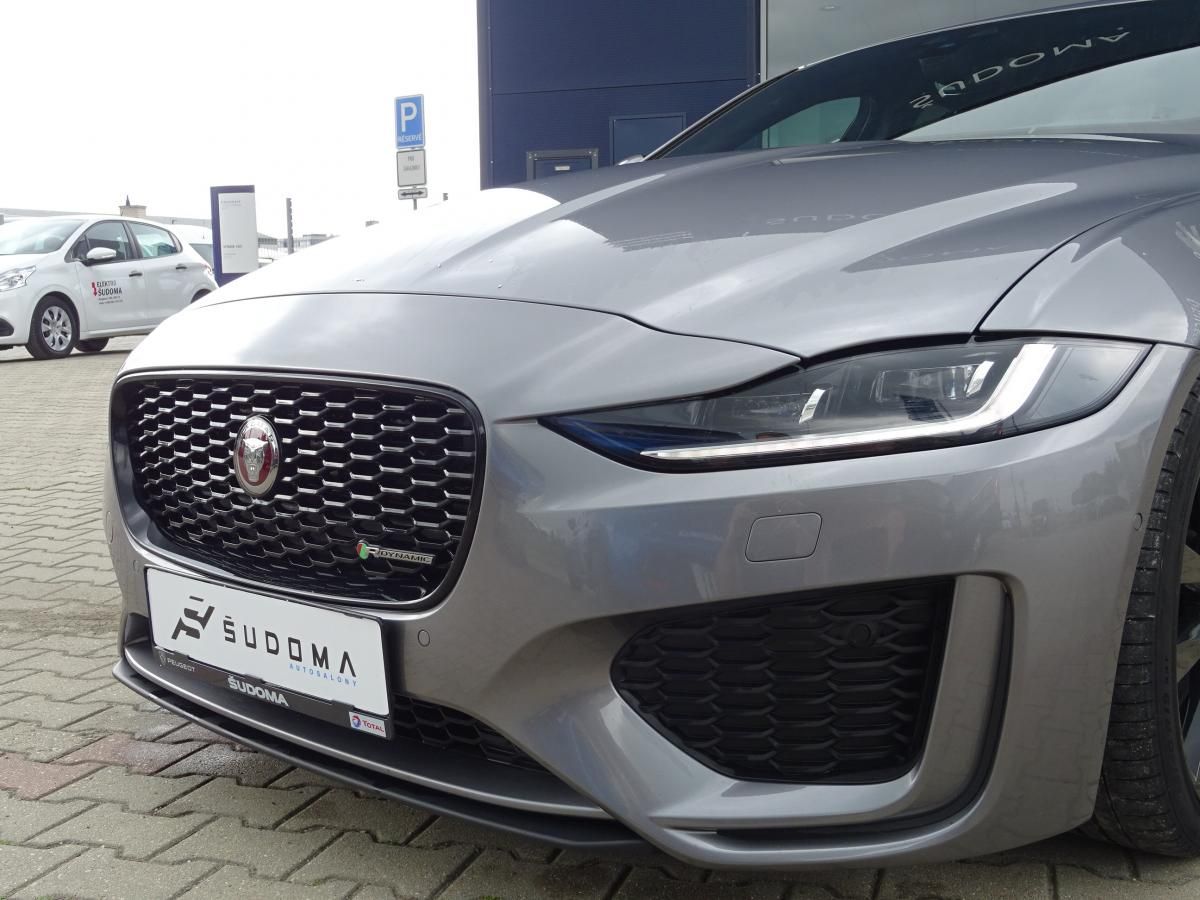 Jaguar XE, D180 R - Dynamic SE - fotka 4