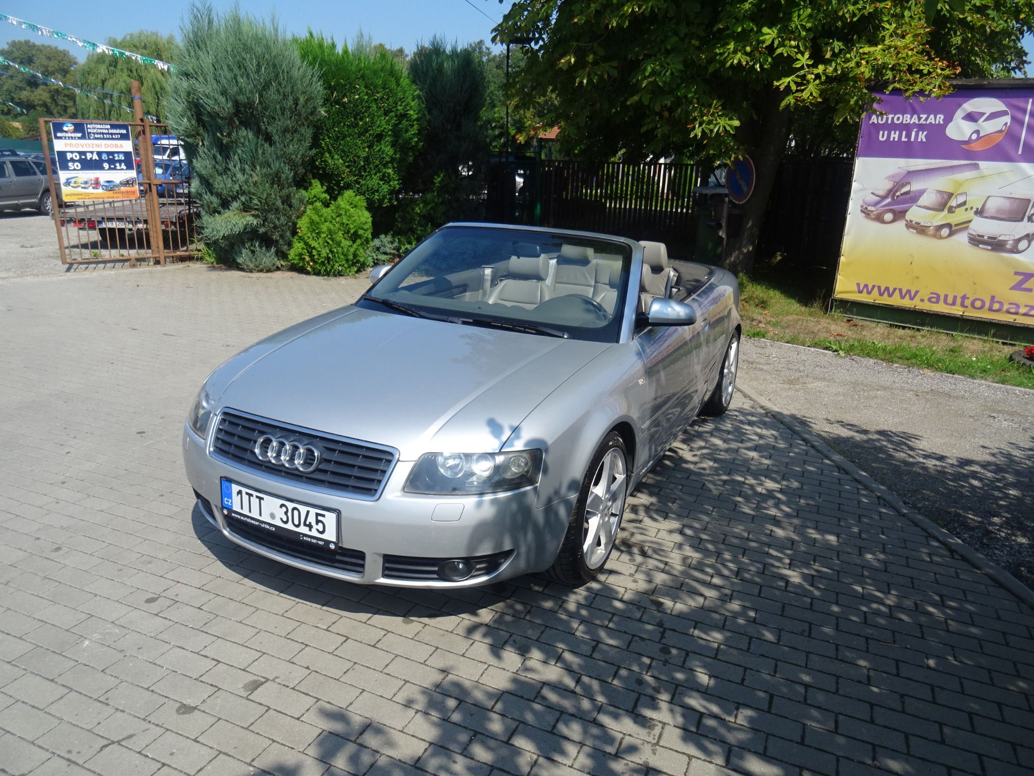 Audi A4, 2.4 I VADA PŘEVODOVKY !!!