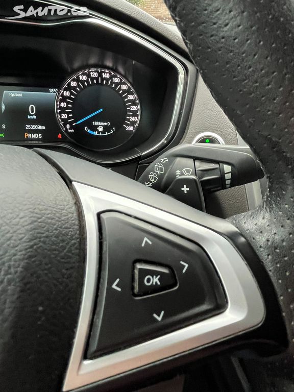 Ford Mondeo, fotka 24