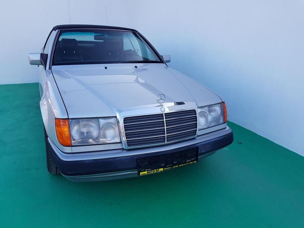 Mercedes-Benz, 300 CE-24CA KABRIO - fotka 2