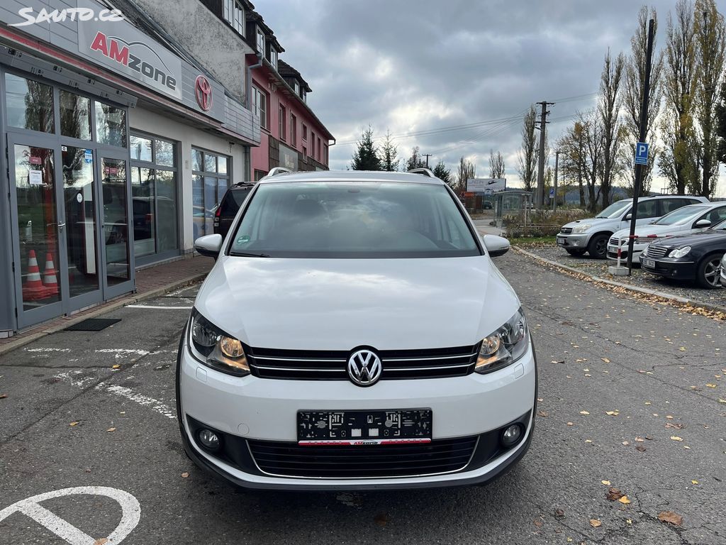 Volkswagen Touran, fotka 4