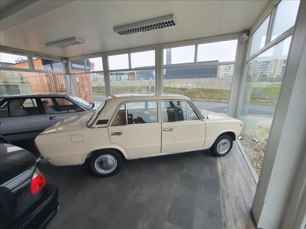 Lada, 1,2 VAZ 21013 - fotka 3