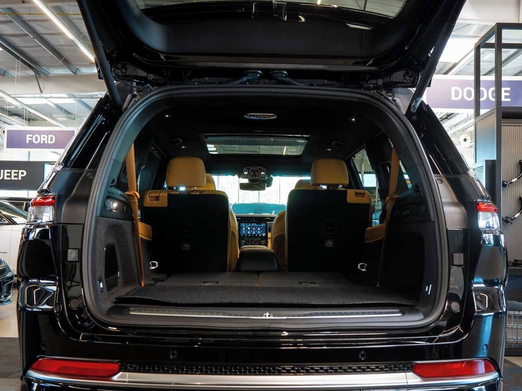 Jeep Grand Cherokee, 5.7 V8 Summit Reserve L LPG - fotka 6