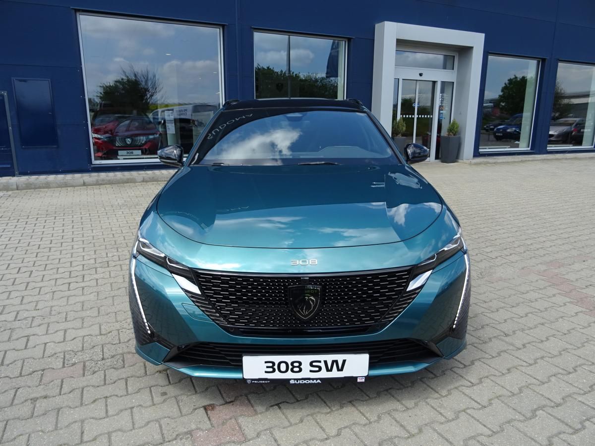 Peugeot 308, SW GT Plug-in HYBRID 225 e-EAT - fotka 2