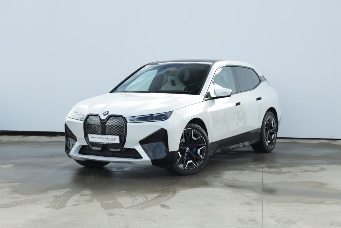 BMW iX, xDrive50