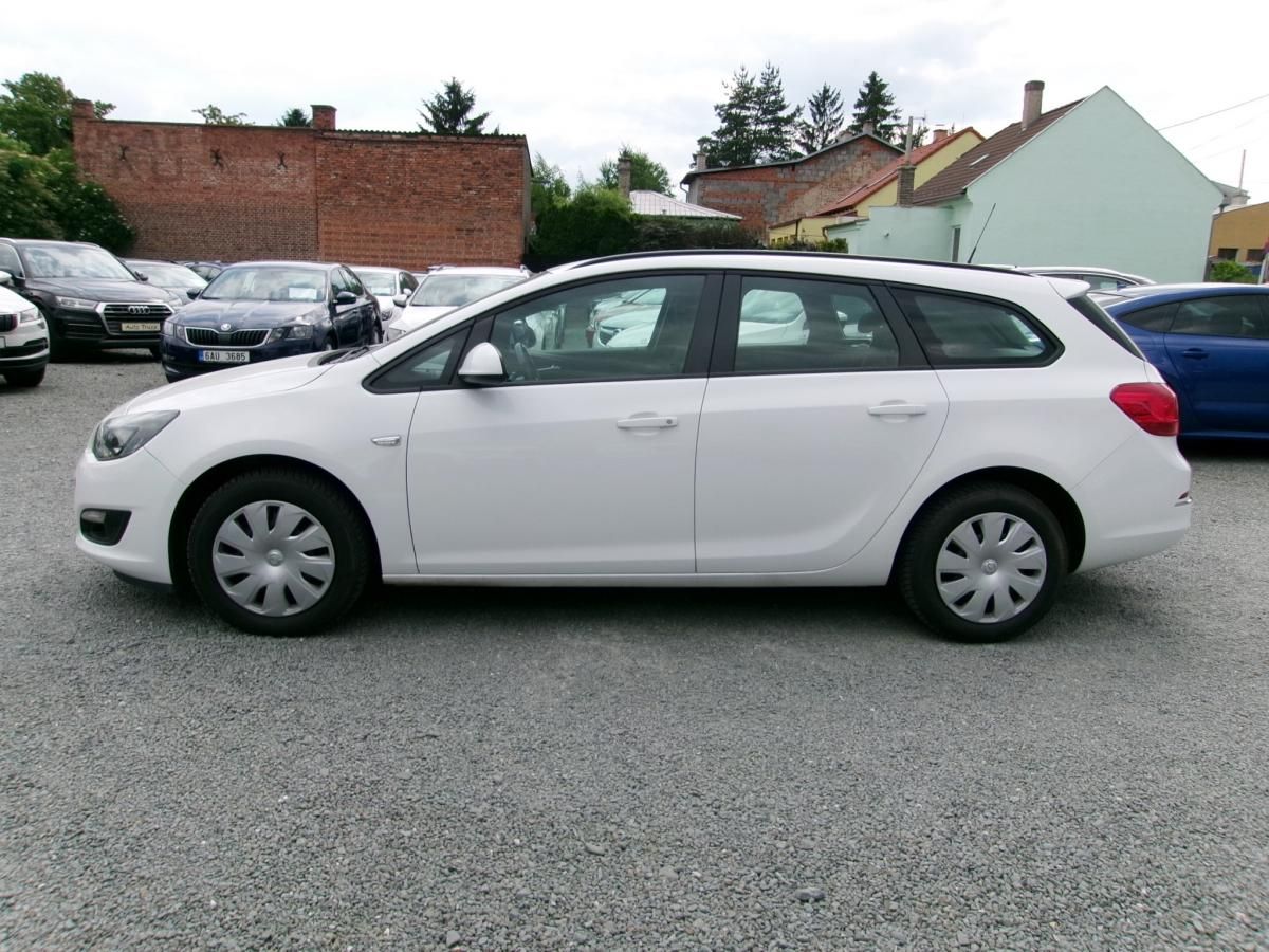 Opel Astra, ST 1.6 CDTi ECOTEC 81kW *ČR - fotka 2
