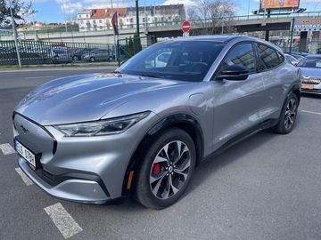 AWD