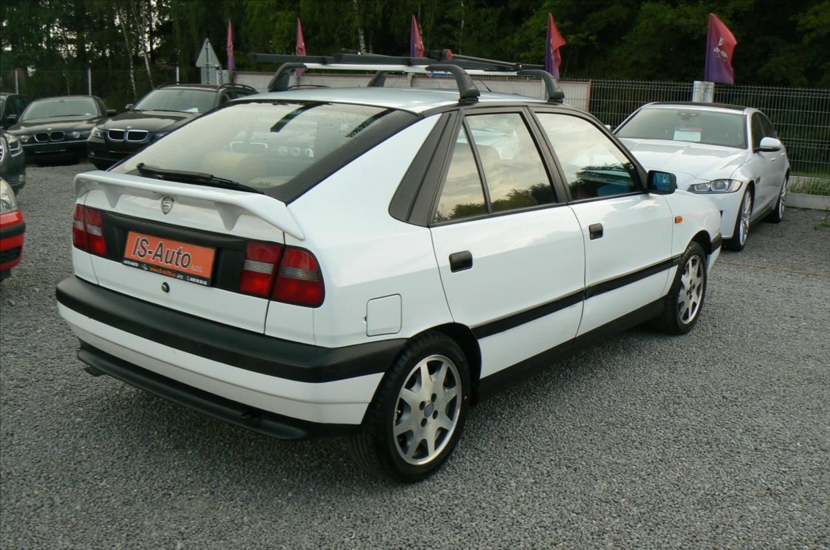 Lancia Delta, 2,0 16V SUPER STAV - fotka 6