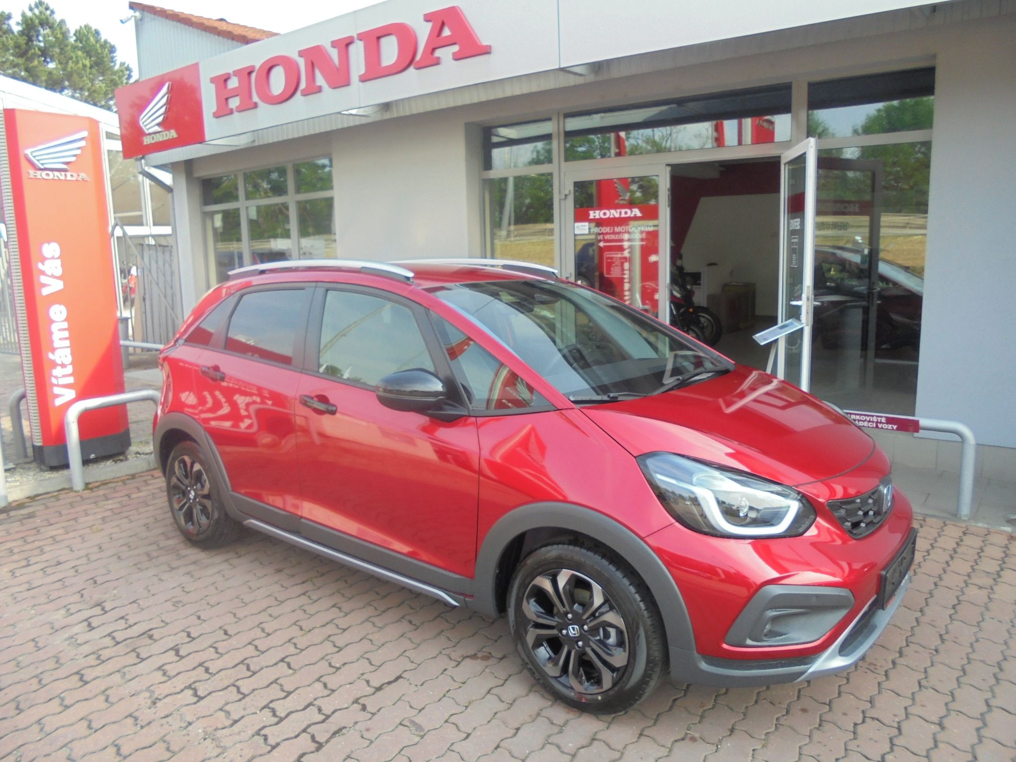 Honda Jazz, CROSSTAR 1,5e:HEV AT SAVANA - fotka 2