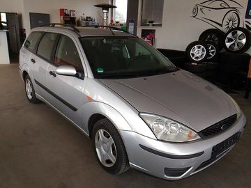 1,6I,74KW,KLIMA,CD,SERVISKA