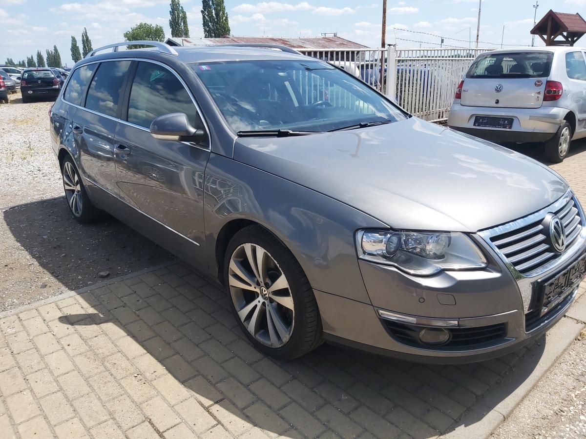 Volkswagen Passat, 3,2i  4x4   184 KW - fotka 4
