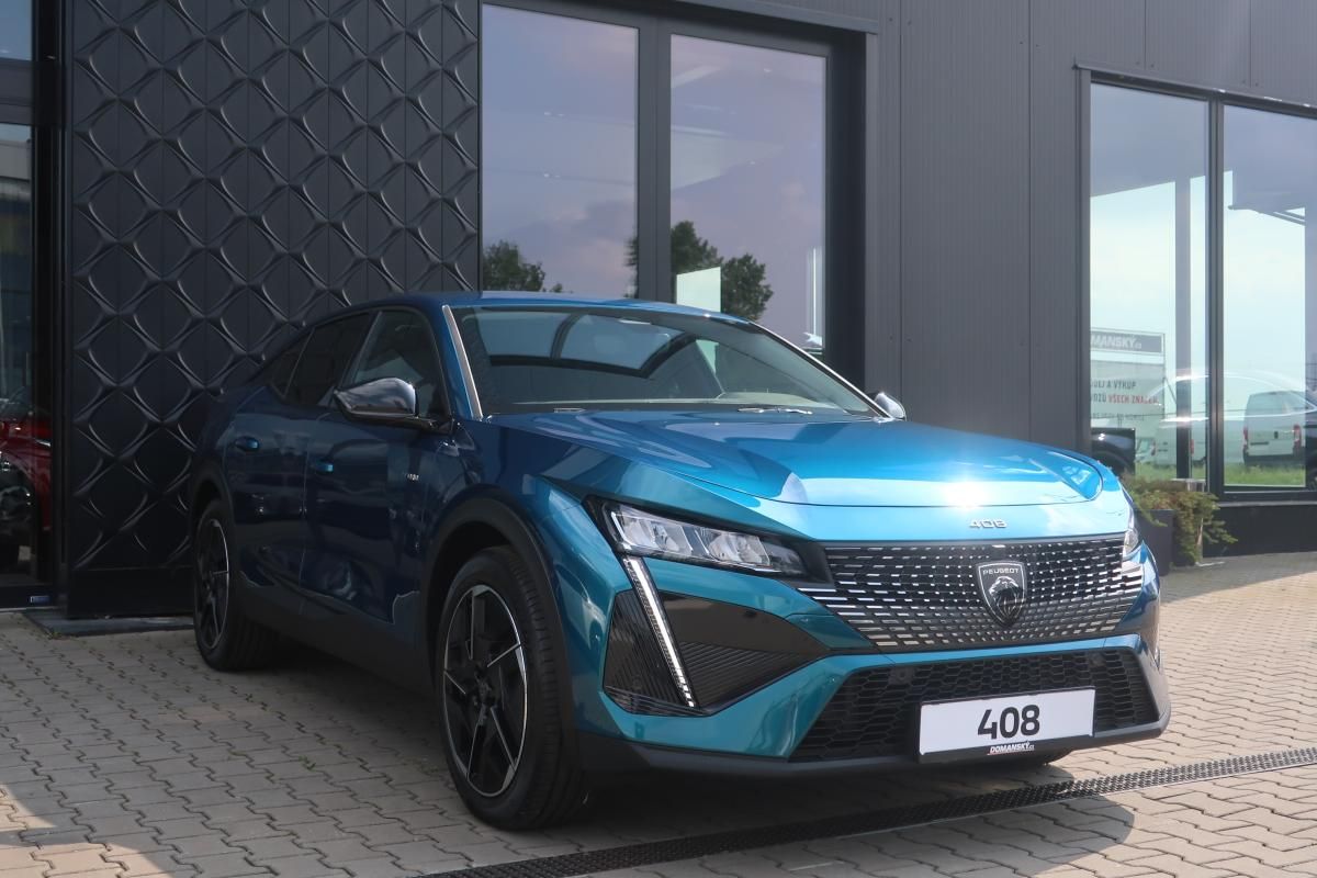 Peugeot 408, e-ALLURE PACK HYBRID 225 EAT8 - fotka 2