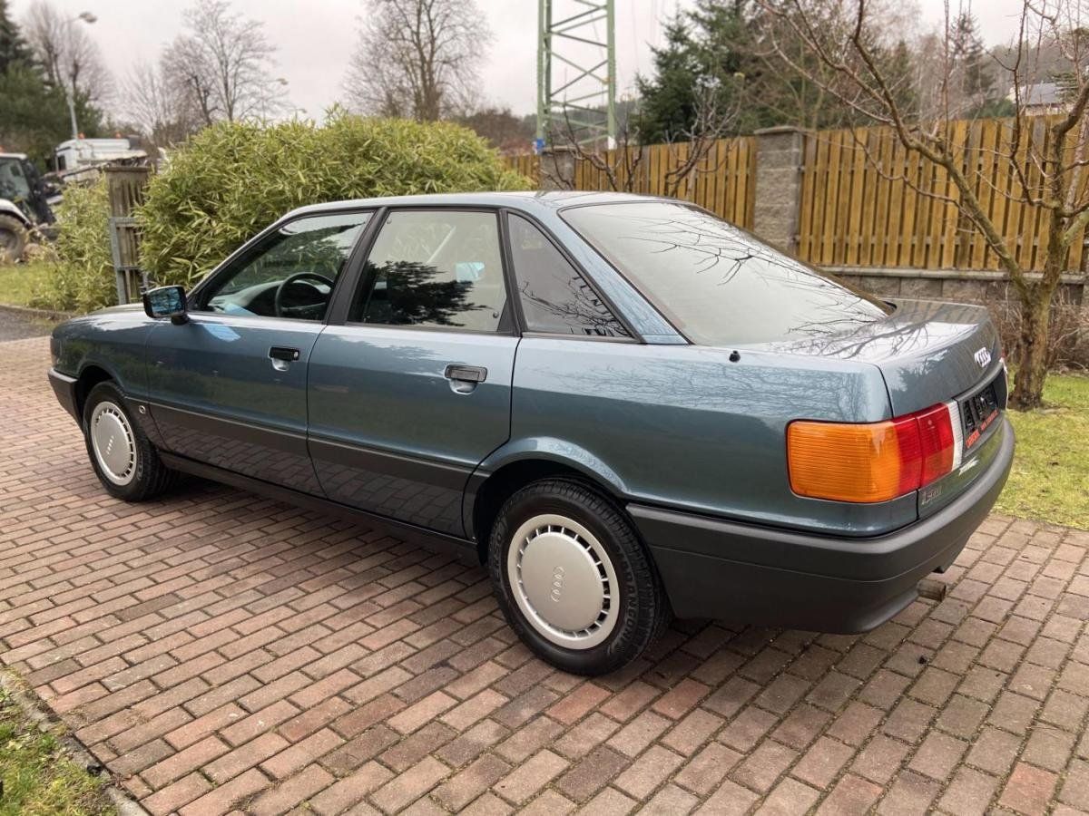 Audi 80, 1.8i 66kw - fotka 5