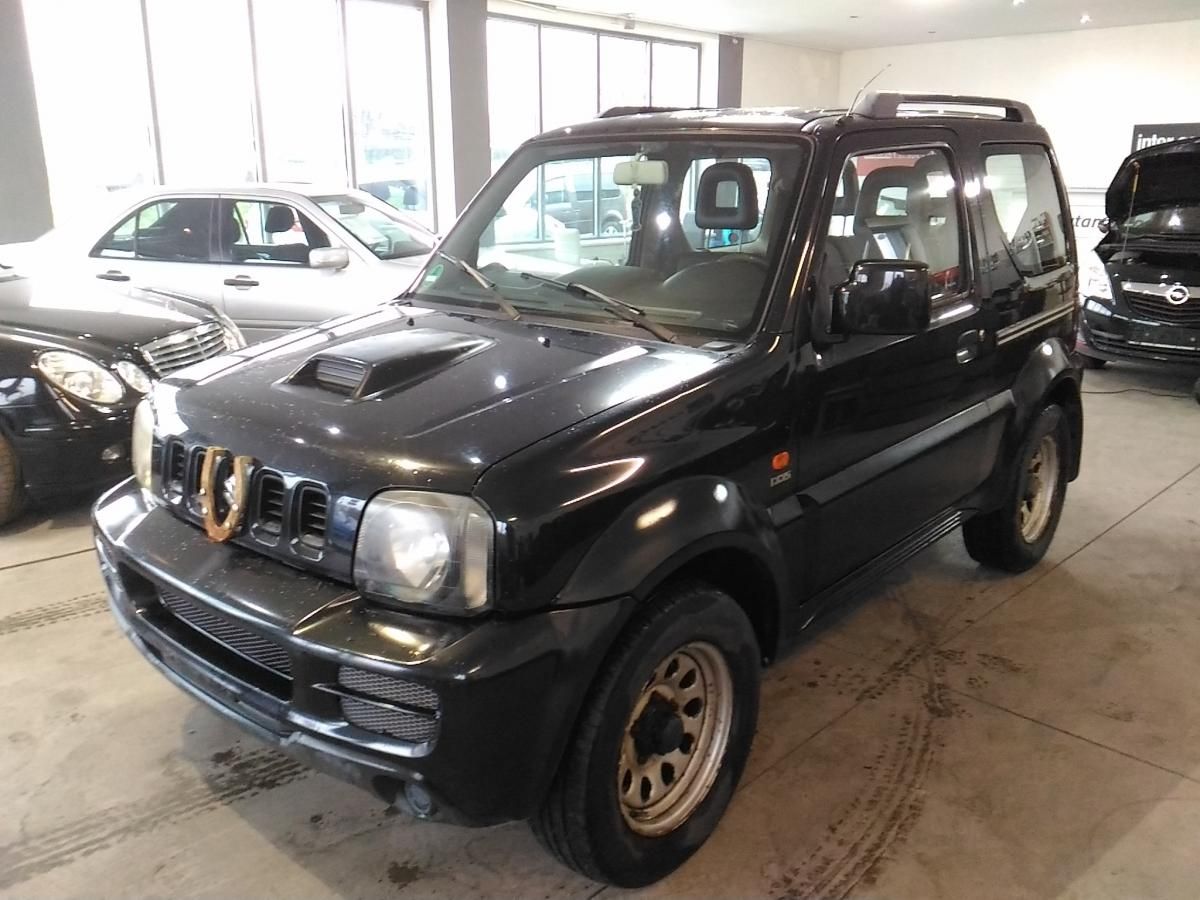 Suzuki Jimny, 1,5DDiS,4X4,TAŽNÝ - fotka 3