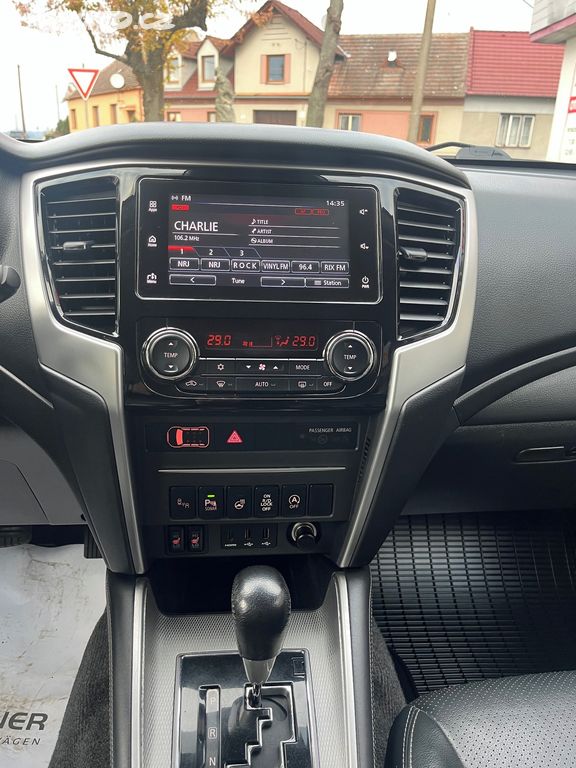 Mitsubishi L200, fotka 14