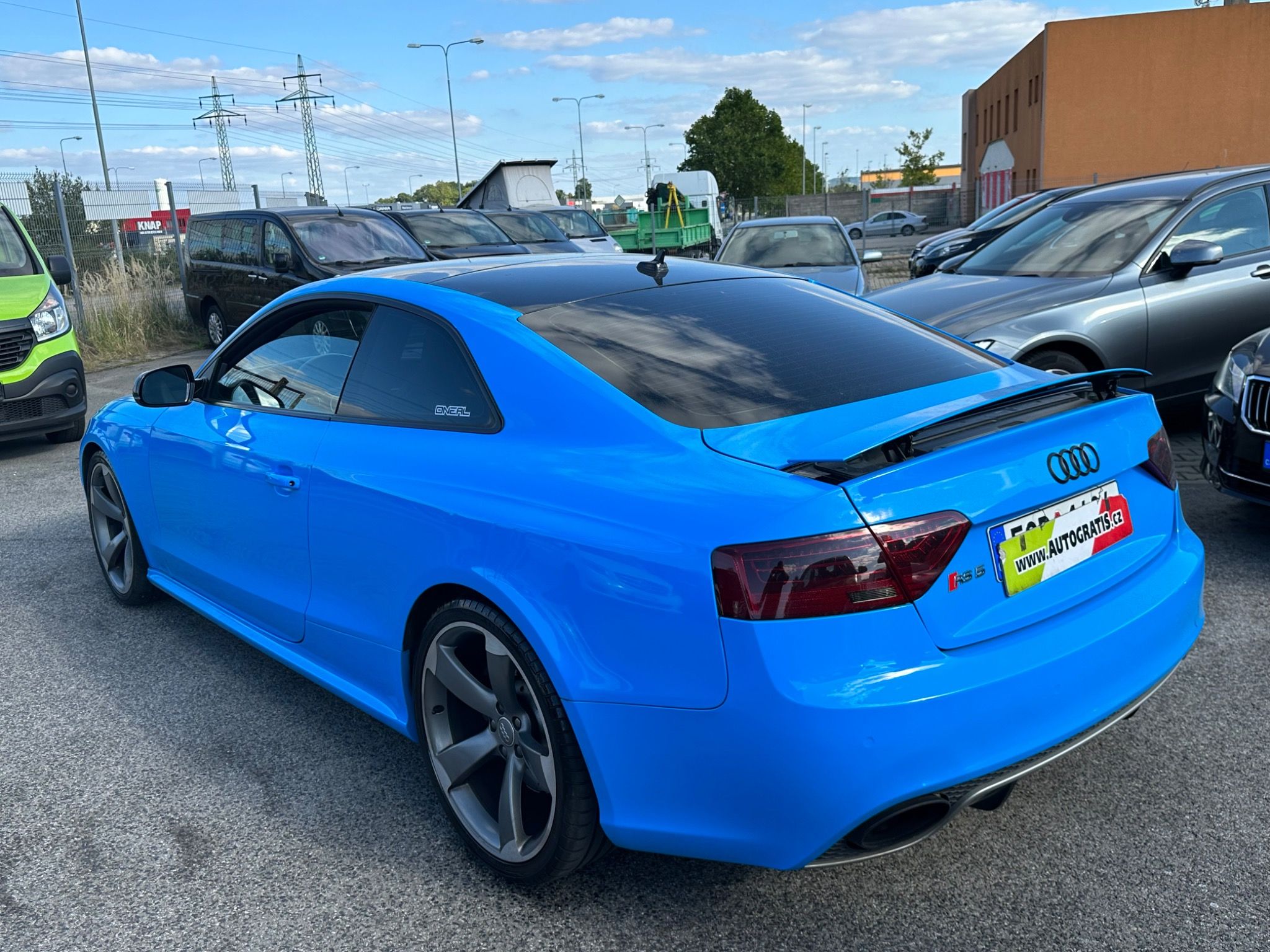 Audi RS5, 4.2i-331KW-4x4-NAPROSTO-TOP - fotka 4