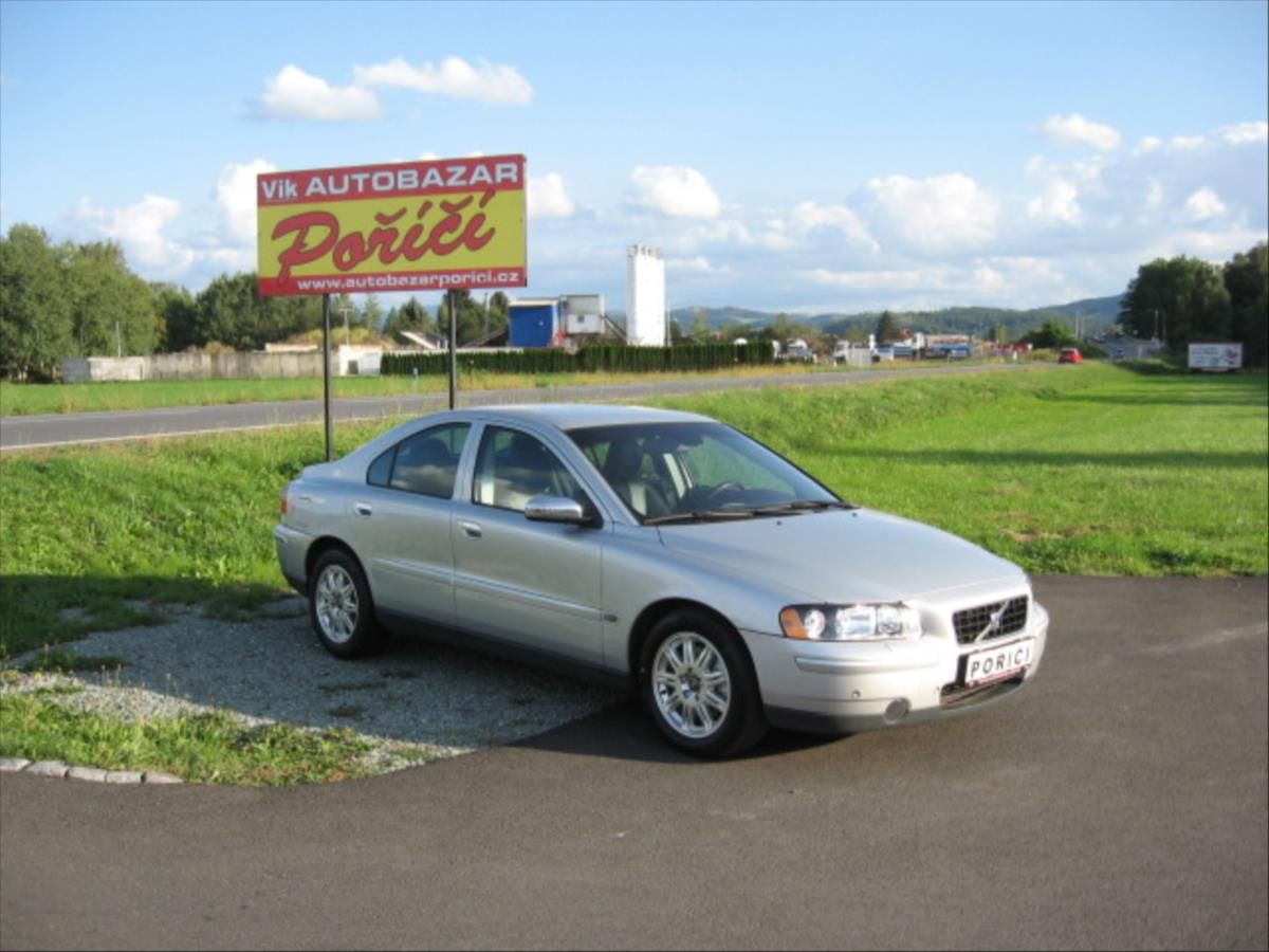 Volvo S60, 2,5   2.5 T - fotka 2