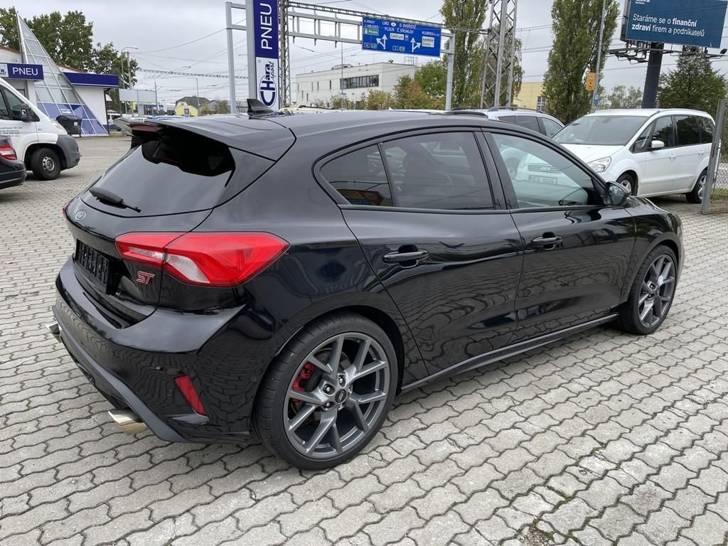 Ford Focus, ST 2.3 EB 206 kW odpočet DPH - fotka 5