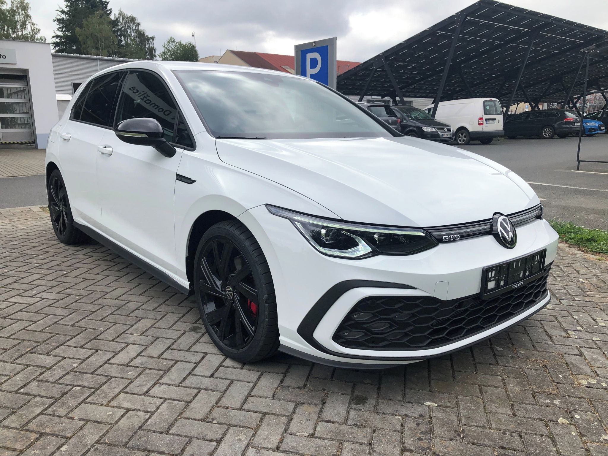 Volkswagen Golf, GTD Matrix LED Harman Kardon - fotka 3
