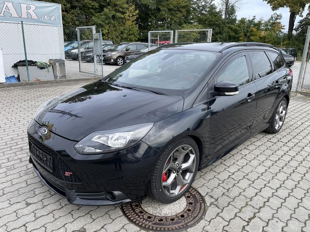 Ford Focus, ST 2.0 EB 184 kW serviska