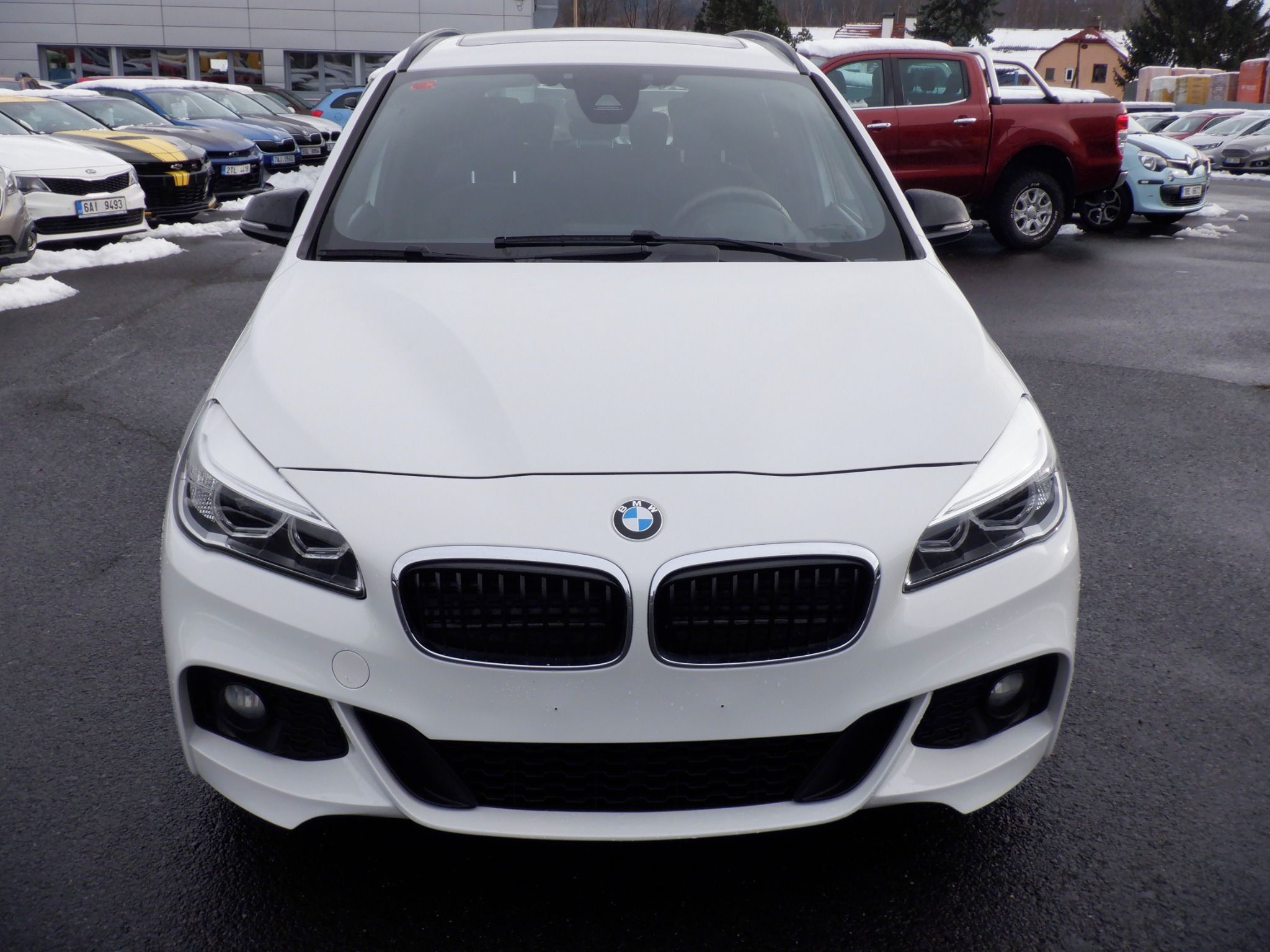 BMW Řada 2, 1.5 216d M Sport Gran Tourer - fotka 2