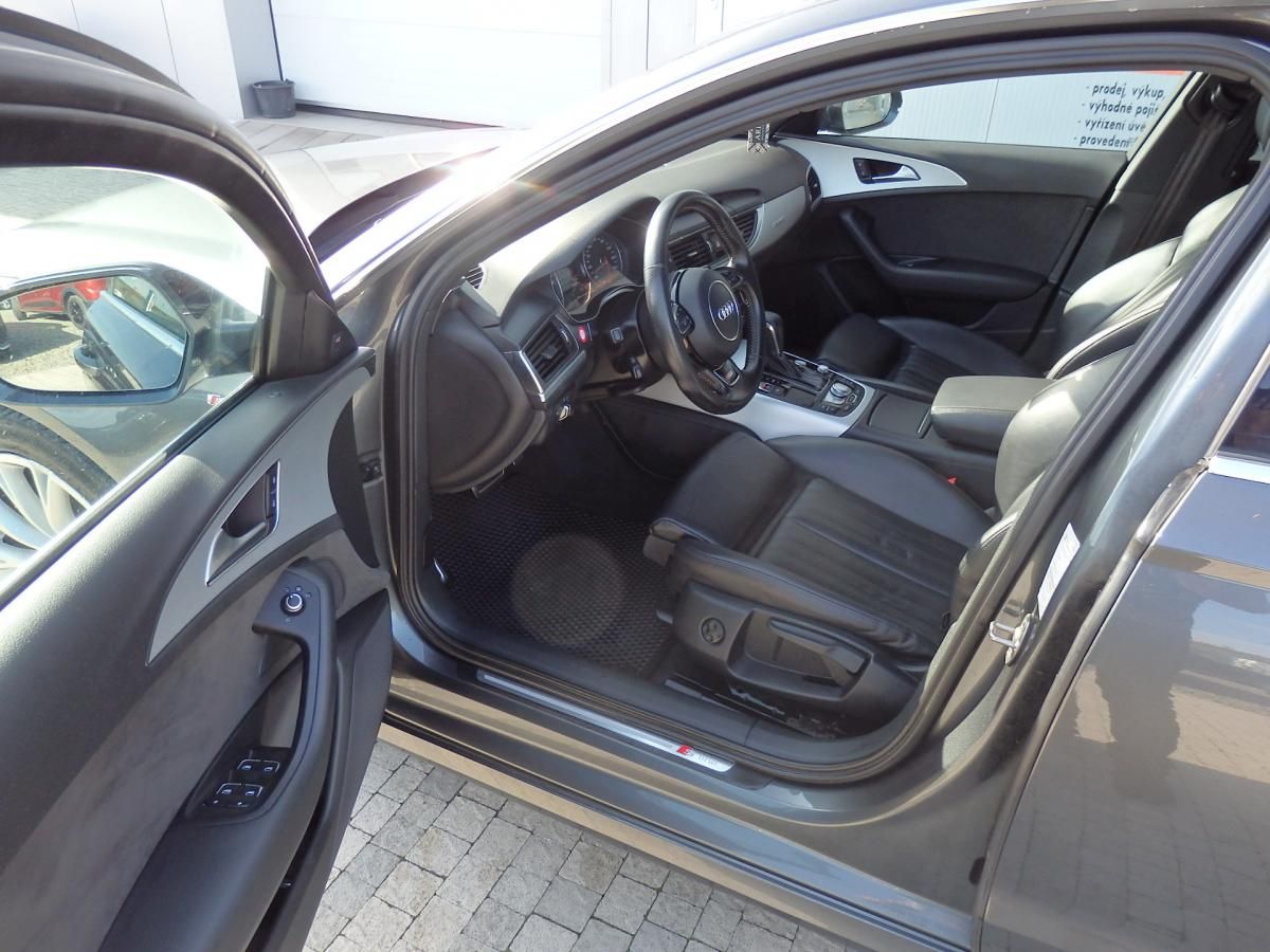 Audi A6 Avant, 3.0 TDI QUATTRO S-LINE - fotka 6